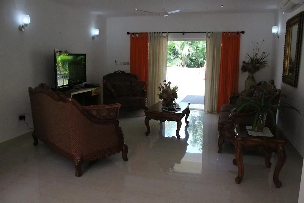 Julie'S Holiday Home Mahe Island